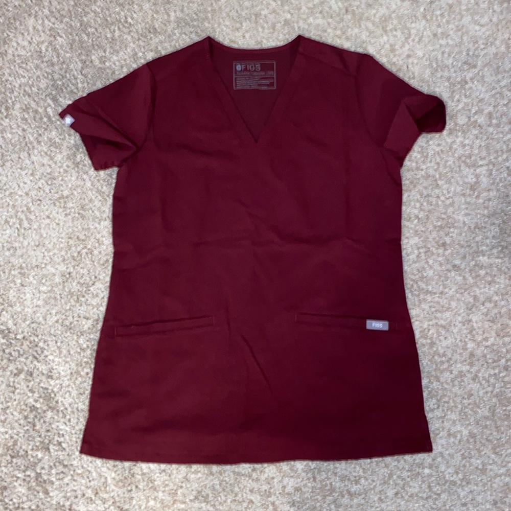Figs Technical Collection Scrubs Top
